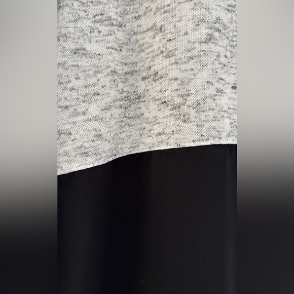 Express‎ Woman's Size XS Top Color Block Sheer Trim Long Sleeve Y2K - Picture 7 of 11